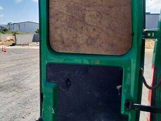 2012-renault-master-1405912-44986956