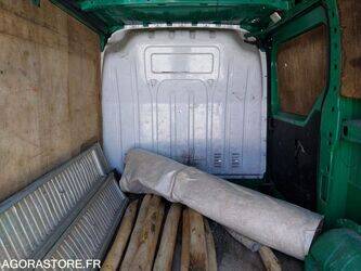 2012-renault-master-1405912-44986961