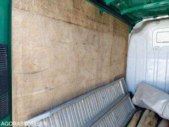 2012-renault-master-1405912-44986966