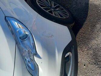 2016-peugeot-2008-1405915-44987000