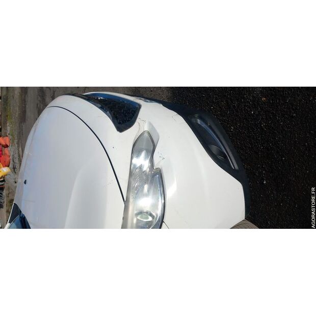 2016 بيجو 2008-44987002