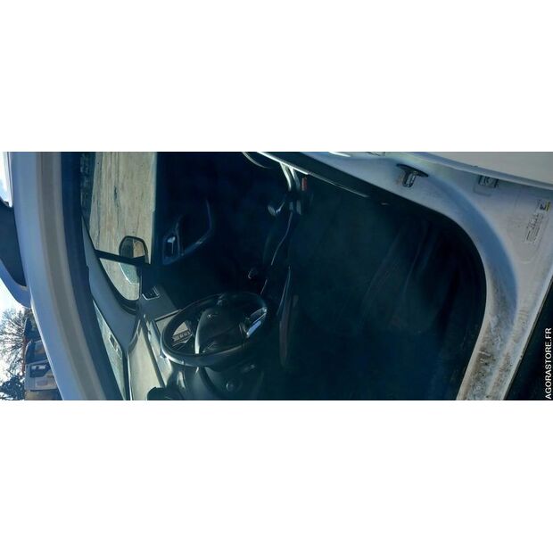 2016 بيجو 2008-44987004