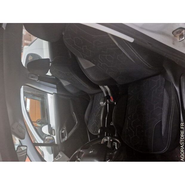 2016 بيجو 2008-44987007