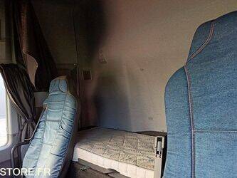 2008-mercedes-benz-1844-1405916-44987031