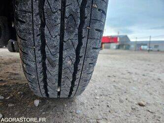 2012-iveco-35c13-1405258-44987058