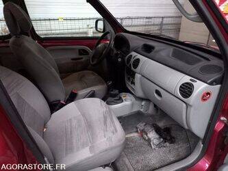 2004-renault-kangoo-1405277-44987099