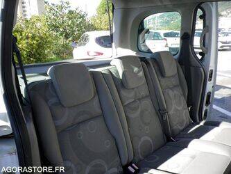 2010-renault-kangoo-1405283-44987140