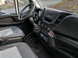 2017-iveco-35c14-1405290-44987165