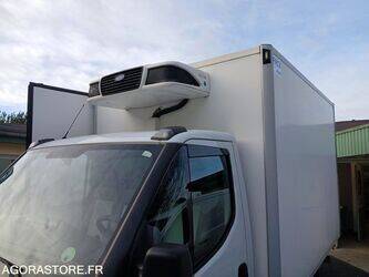 2017-iveco-35c14-1405290-44987173