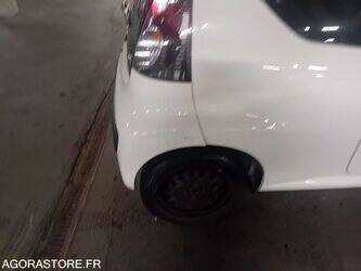 2013-citroen-c1-1405293-44987200