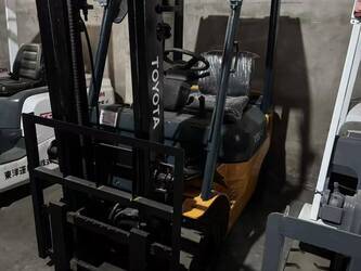 Image de ENGINS DE LEVAGE 2024 Toyota 7FDN15