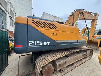 2023-hyundai-215lc-9-44987285