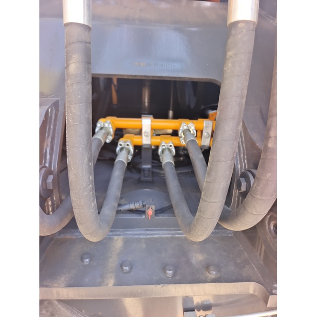 2024 Hyundai HX220HD-44987326