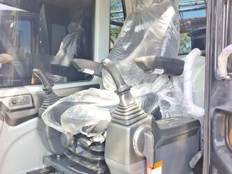 2024-hyundai-hx220hd-1405930-44987328