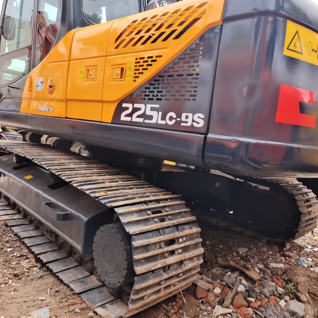 2023 هيونداي DH225LC-9-44987361