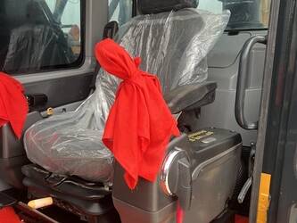 2023-hyundai-hx220hd-1405928-44987372