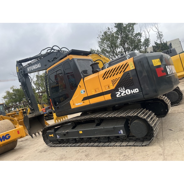 2023 Hyundai HX220HD-44987375