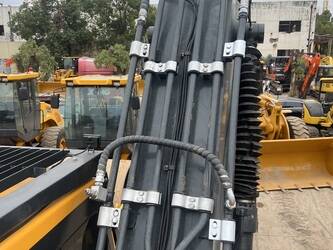 2023-hyundai-hx220hd-1405928-44987382