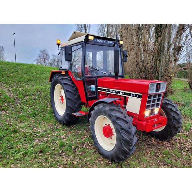 International 844S-44987541