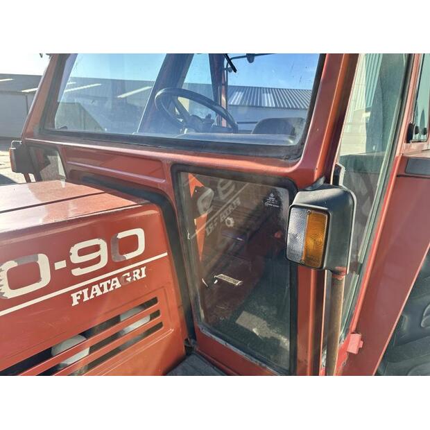 نيو هولاند 100-90 DT-44987651