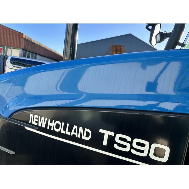New Holland TS90-44987668