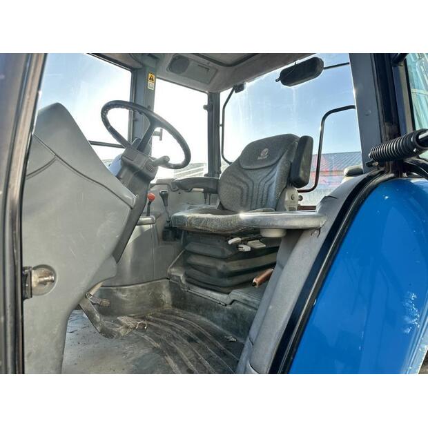 New Holland TS90-44987674