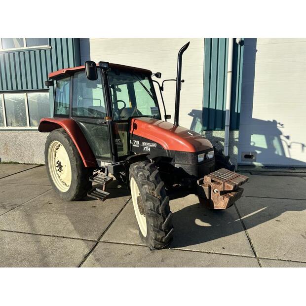 New Holland L75-44987680