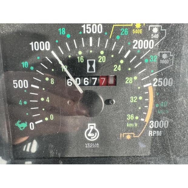 New Holland L75-44987686