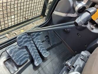 2023-hyundai-hx225hd-1405951-44987795