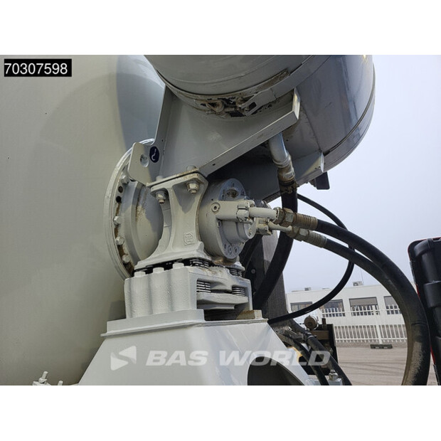 2017 مرسيدس بنز AROCS 3240-44988097