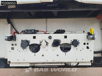 2016-krone-sd-3-axles-tail-gate-44988146