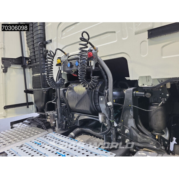 2025 Volvo FH16 780-44988217