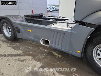 2021-mercedes-benz-actros-1845-1405961-44988255