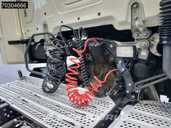 2020-mercedes-benz-actros-1845-1405962-44988284