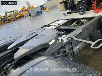 2020-mercedes-benz-actros-1845-1405962-44988291