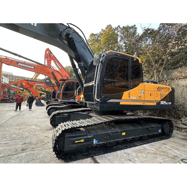 2024 Hyundai 305LC-9T-44988951