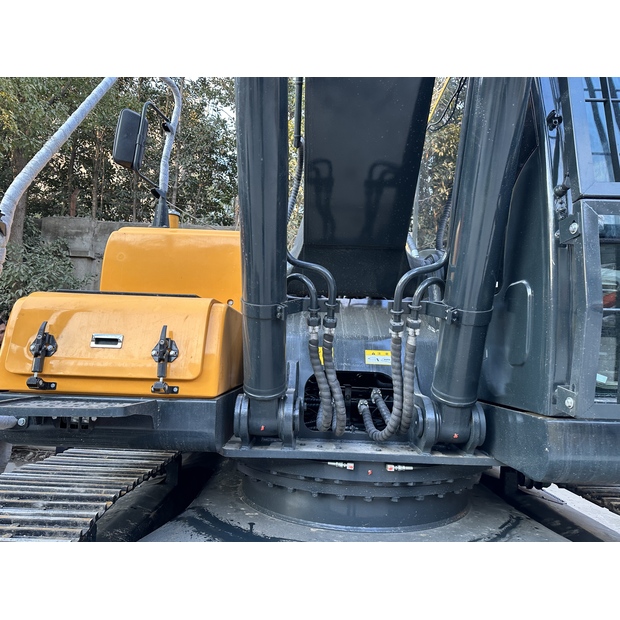 2024 Hyundai 305LC-9T-44988953