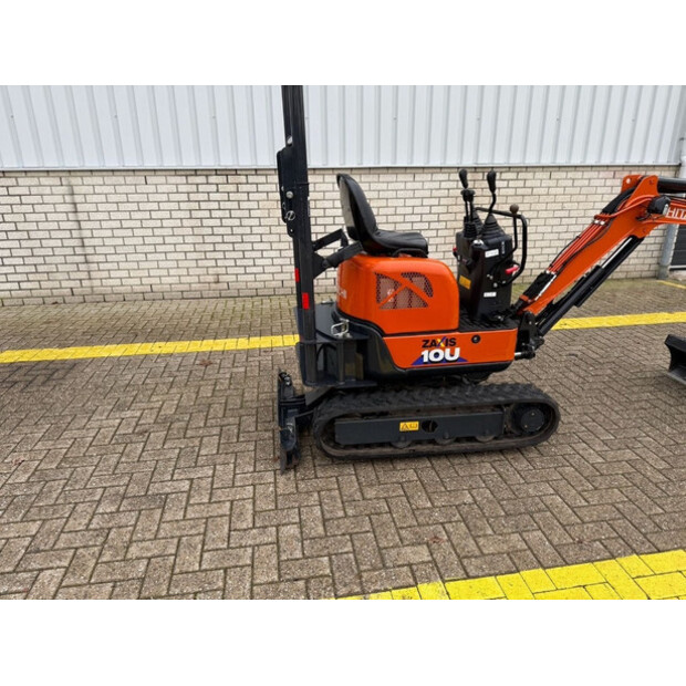 2023 هيتاشى ZX 10 U-6-44989136