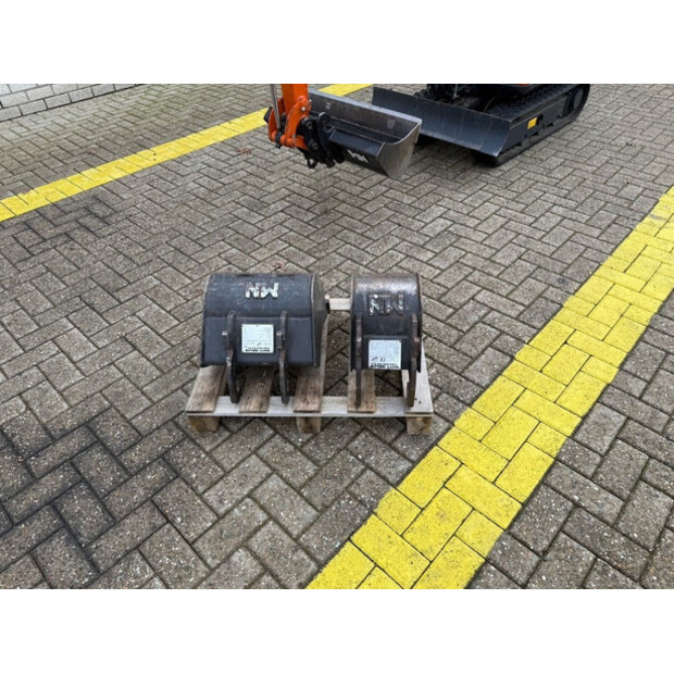 2023 هيتاشى ZX 10 U-6-44989144