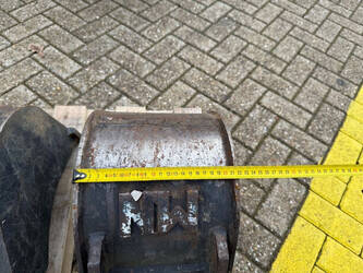 2023-hitachi-zx-10-u-6-44989146