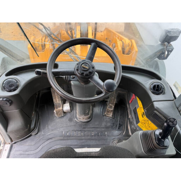 2015 Liebherr L550-44989348