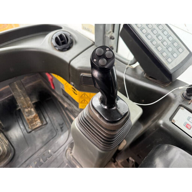 2015 Liebherr L550-44989349