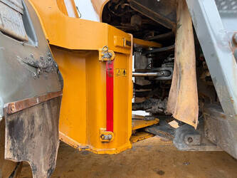 2015-liebherr-l550-1405984-44989358