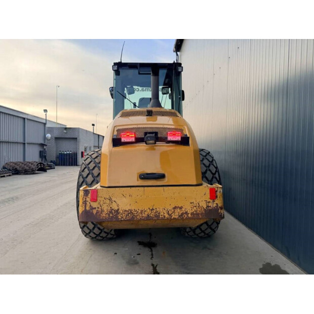 2011 كاتربيلر CS76 XT-44989375