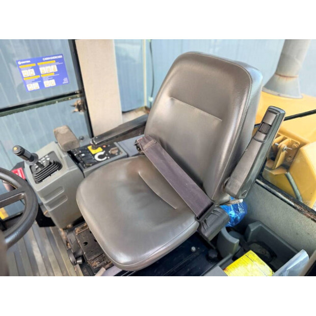 2011 كاتربيلر CS76 XT-44989394