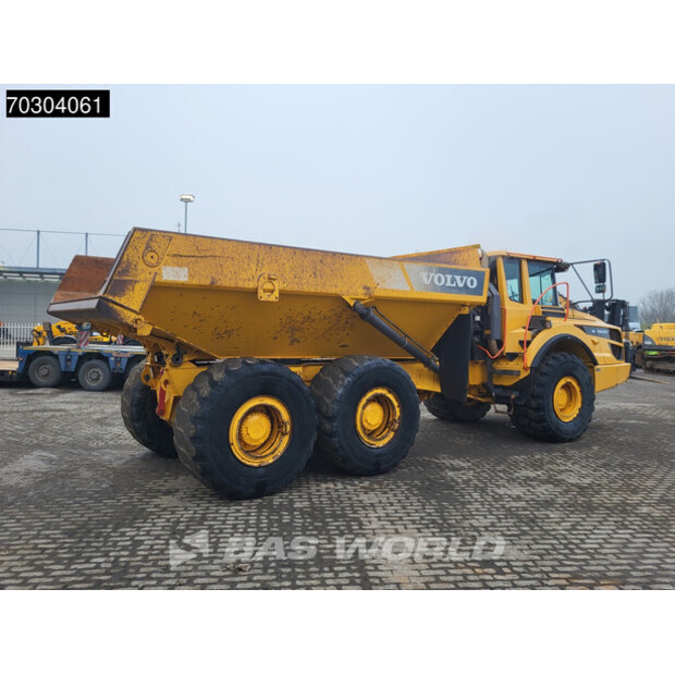 2016 فولفو A30G-44989404