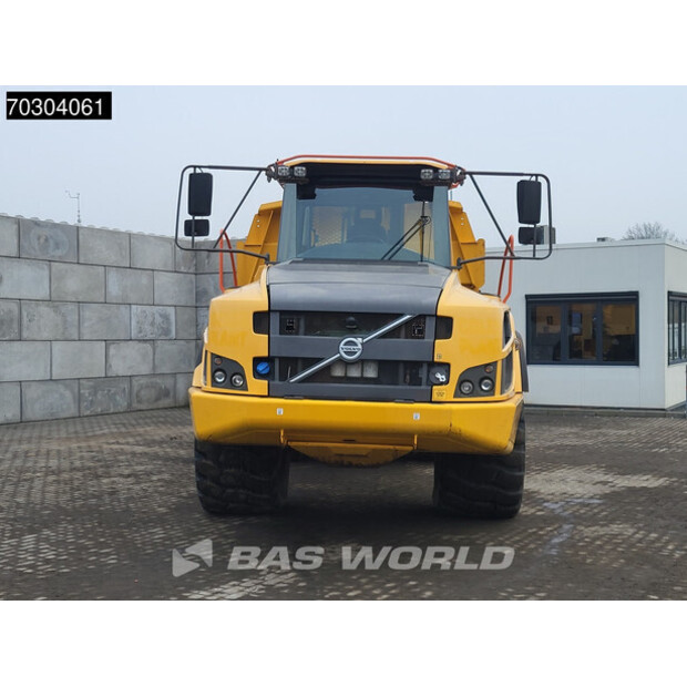 2016 فولفو A30G-44989406