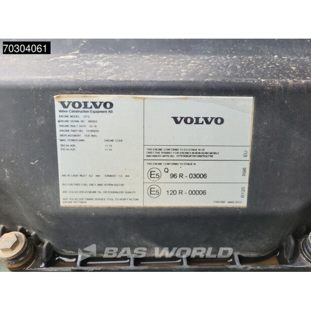 2016 فولفو A30G-44989411