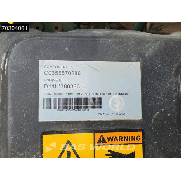 2016 فولفو A30G-44989412