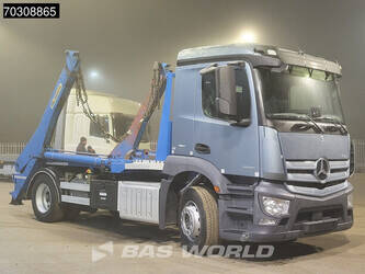 2016-mercedes-benz-antos-1836-1405633-44989445